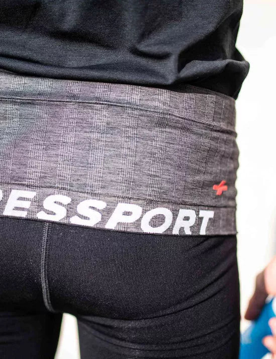 Compressport Free Belt - Svart/Grå